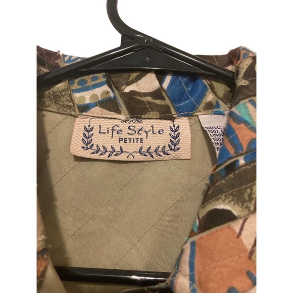 Life Style Petite Women’s Multicolor Button Up Jacket - Size Petite Small - Picture 3 of 5